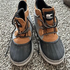 Sorel women’s  Brown and Gray Waterproof Duck Boots